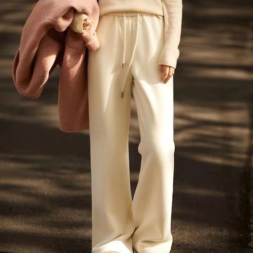 【品牌直发】Steve Sandro羽绒纱线加厚宽松阔腿裤⏩️高科技天然羽绒纱线，垂坠度杠杠的✅高克重，肉眼可见的厚实✅收腹遮小肚，阔腿裤型巨显瘦❗ ❤️厚实有质感，上身就是一整个高级住~ 商品图2