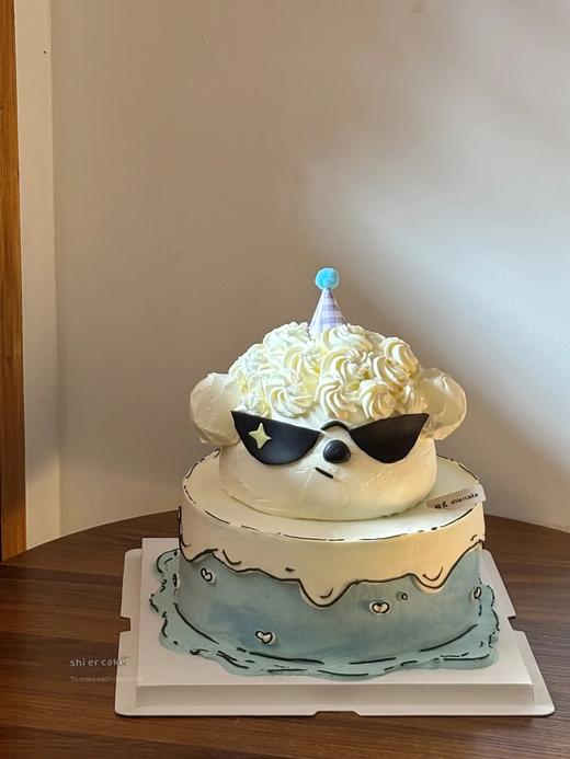 【周年庆精选】墨镜小狗双层造型蛋糕 商品图0