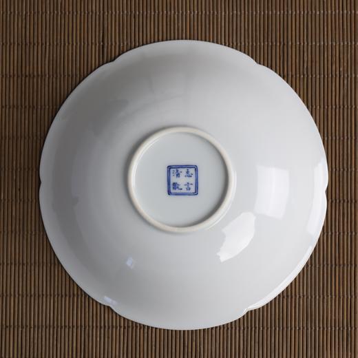 【忘言】 斗彩花碟葵口壶承 商品图4