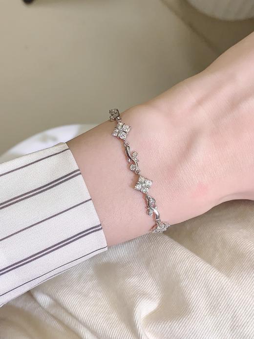 卡蒂罗KADER 缠枝花语手链 925银幸运草满铺闪锆小众轻奢原创设计可调节拼接链 浪漫告白好运相伴女友 商品图3