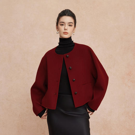 QH936斯尔丽25新款含羊绒含桑蚕丝复古小香风别致圆领小个子双面呢大衣 商品图0