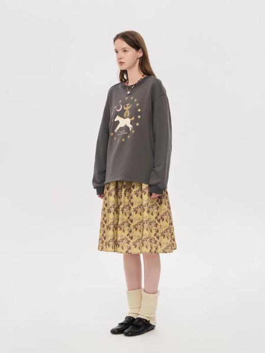 local tag/lt25awk34/星星小马 手绘金色印花长袖宽松卫衣 商品图3