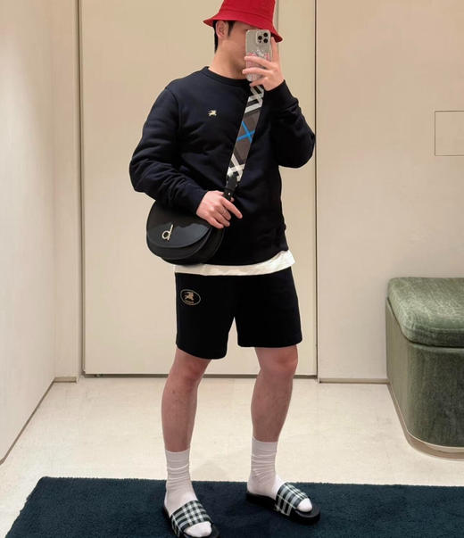 【秒杀价已调 直接拍】爱骑士的BB必入 B家 骑士 印章 棉质圆领卫衣 商品图6