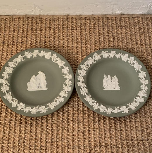 英国Wedgwood Jasperware浮雕陶瓷盘 鼠尾草绿 两款入 商品图0