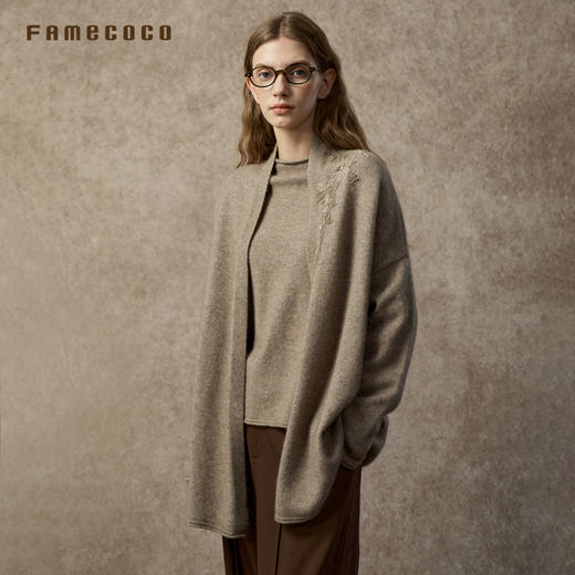 Famecoco手工刺绣羊绒披肩宽松慵懒风驼色针织开衫FAC8DA001 商品图2