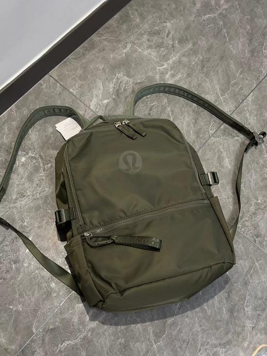 D112031大容量自重轻22L瑜伽运动防水双肩背包 商品图5