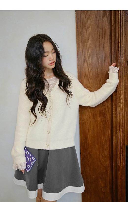 D112058蕾丝拼接温柔仿马海毛毛衣软糯针织衫25秋冬季新款女宽松上衣 商品图7