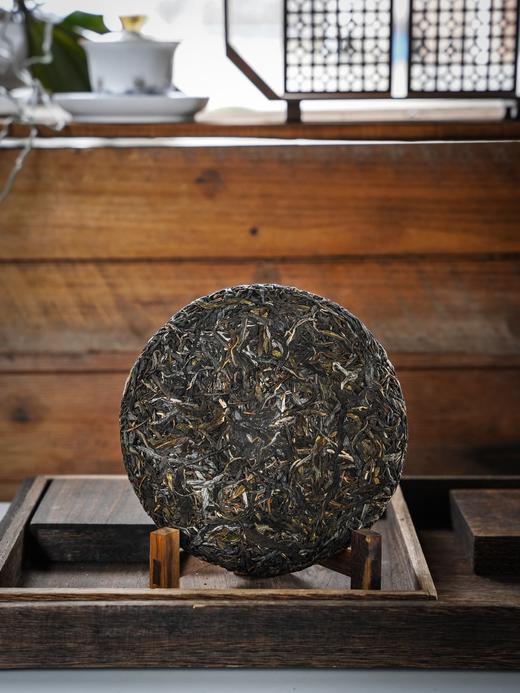 11月22日中午12点【藤条王】封山六年！首次开山采摘！缅甸1800年的藤条王古树！比孔子还要老的古树，357克/饼仅有30饼可分享 商品图1