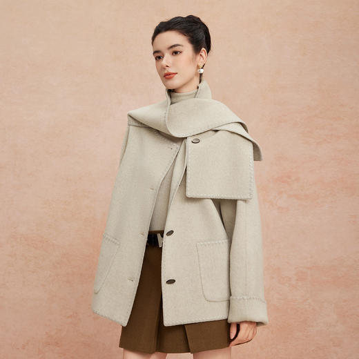 QH935斯尔丽25秋冬新款含羊绒围巾款手工包针绣时尚小个子双面呢大衣 商品图0