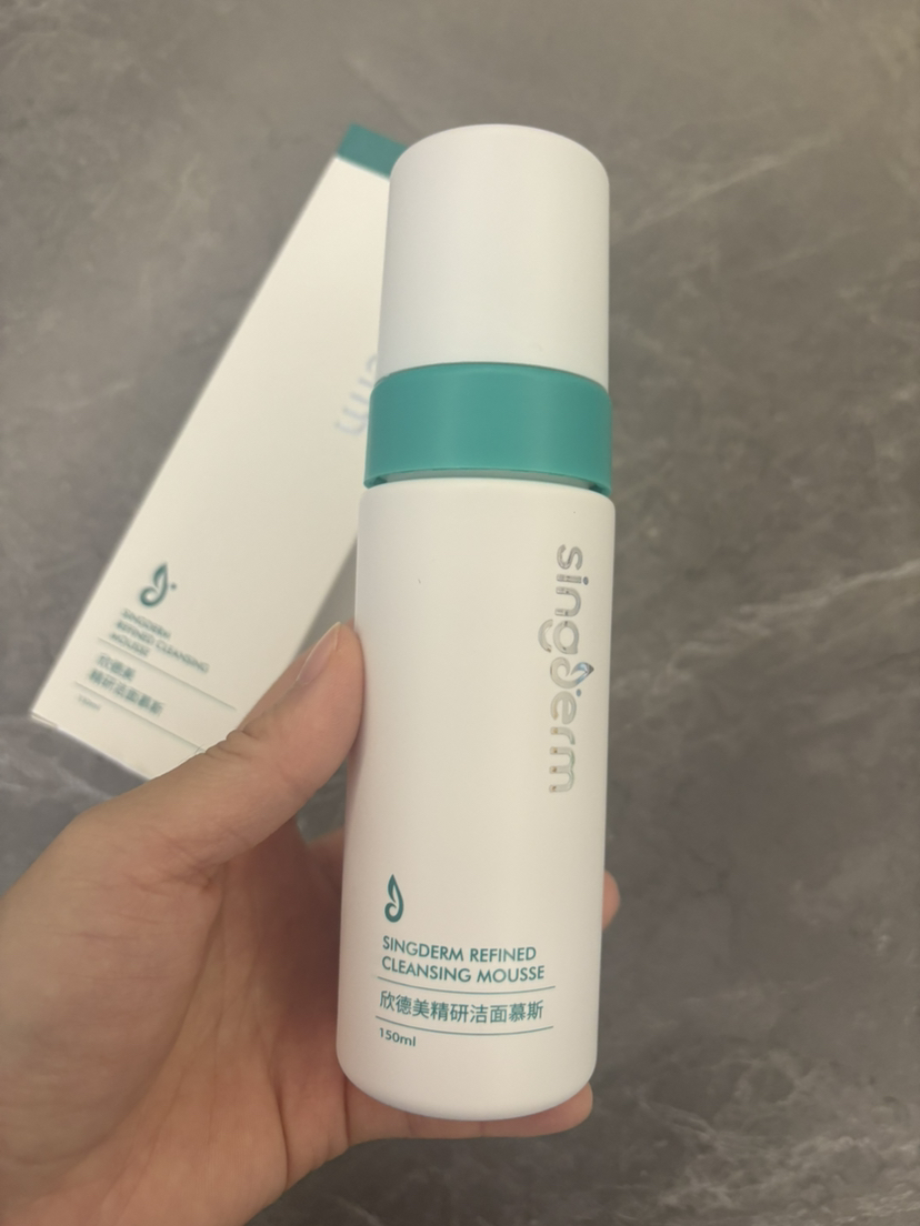 欣德美精研洁面慕斯150ml慕斯般绵密泡沫 吸附油脂温和清洁因子不紧绷不拔干