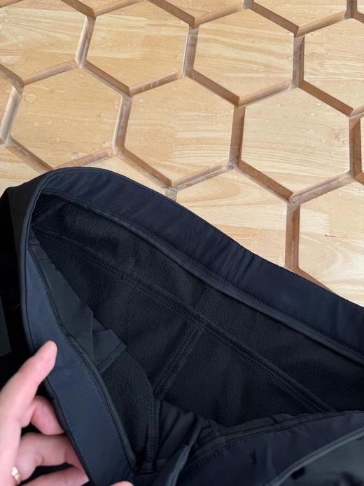 D112034一条穿遍寒冬户外通勤两相宜！加绒软壳冲锋裤 商品图12