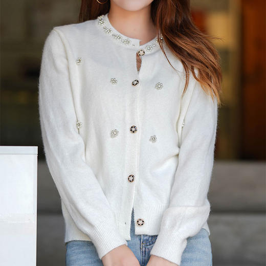 钉珠羊毛开衫｜自带千金风氛围感，轻松拿捏秋日浪漫【3-5天发货，周末顺延】 商品图4