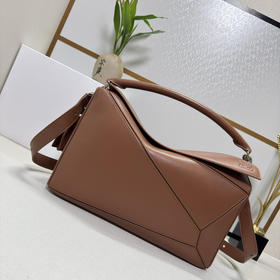 秋冬特惠💰1600 原单罗意威 LO℮w℮ 新款 大号纳帕羊皮革 Featherlight Puzzle 手袋652567