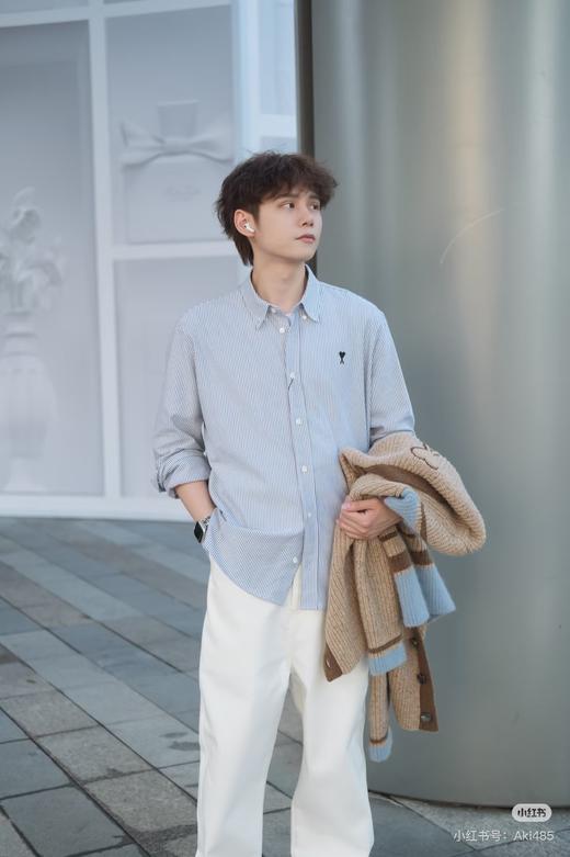 【秋冬新品】Ami 艾米 26新品男士黑色刺绣ADC条纹衬衫牛津棉上衣 商品图2