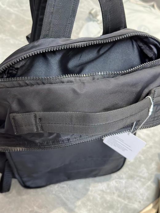 D112031大容量自重轻22L瑜伽运动防水双肩背包 商品图10