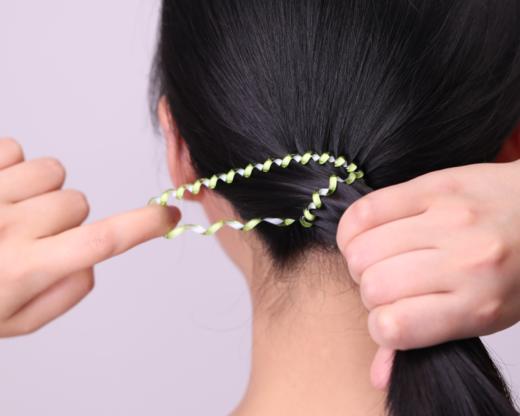 【两盒包邮】萝萝拉电话线发圈 | 随性百搭、可作时尚配饰、百变造型、闪亮颜值 商品图7