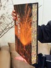 专享5项奢华礼赠《中国非遗全书》，赠：1锦绣流光·定制三面书口刷边，2影戏人生藏书票，3天门守护·门神画片套装（2枚），4喜上梅梢·剪纸，5：剧脸谱冰箱贴（5款随机赠送1款） 商品缩略图4