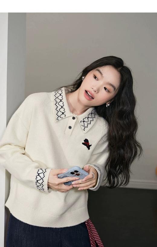 D112057杏色polo领刺绣毛衣女2025秋冬季新款气质软糯显瘦针织衫短款 商品图7
