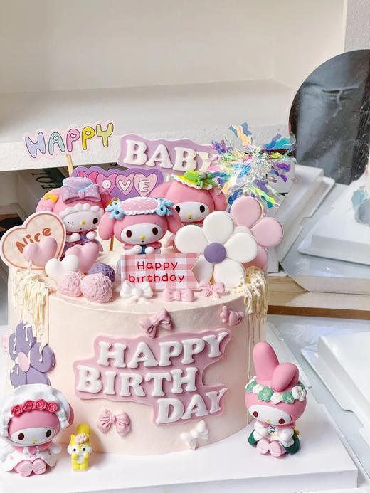 【周年庆精选】三丽鸥美乐蒂系列A款卡通蛋糕 商品图0