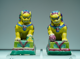 唐三彩天安门对狮