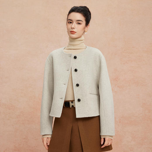 QH936斯尔丽25新款含羊绒含桑蚕丝复古小香风别致圆领小个子双面呢大衣 商品图8