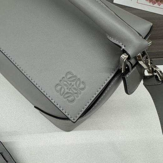 秋冬特惠💰1500 原单罗意威L⊚℮w℮ 大号牛皮革Puzzle Edge 手袋10188 商品图4