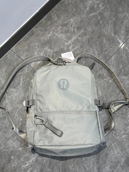 D112031大容量自重轻22L瑜伽运动防水双肩背包 商品图3