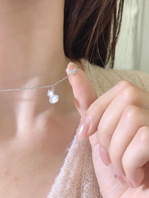 卡蒂罗KADER 福禄双全项链 新中式925银闪锆满缀葫芦白月光轻奢大气高级感锁骨链 日常小众百搭 商品图4