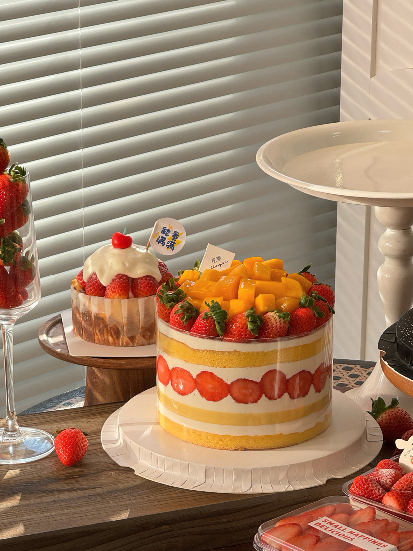 “招牌”轻糖草莓蛋糕（黄天鹅蛋蒸蛋糕体营养好吃不上火）