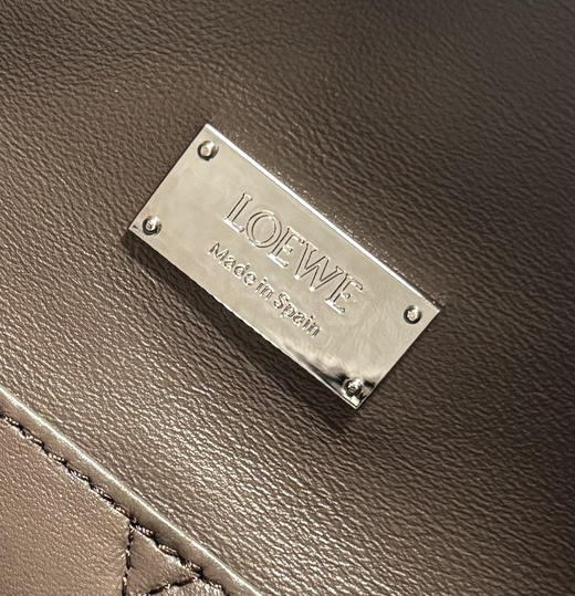 秋冬特惠💰1600 原单罗意威 LO℮w℮ 新款 大号纳帕羊皮革 Featherlight Puzzle 手袋652567 商品图8