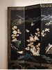 【已售】独角鹿西洋古董20世纪中国创汇时期出品「玉堂春暖」主题硬石镶嵌黑漆描金屏风 商品缩略图1