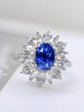 1.15ct刻面蓝宝石戒指