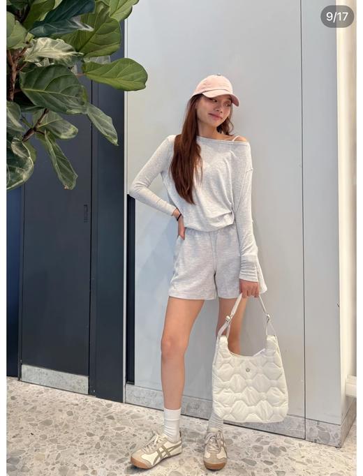 一店k lu云朵包｜秋冬“暖乎乎+高级感”双buff ！ 新款Quilty Pleasures 衍缝腋下包袋 商品图3