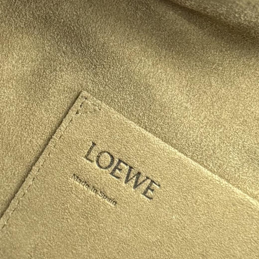 秋冬特惠💰1500 原单罗意威LO℮w℮ 新尺寸 大号柔软鹿皮Puzzle 手袋052446 商品图8