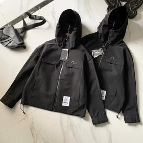 D112008秋冬新品工装风男士水感印花冲锋衣外套