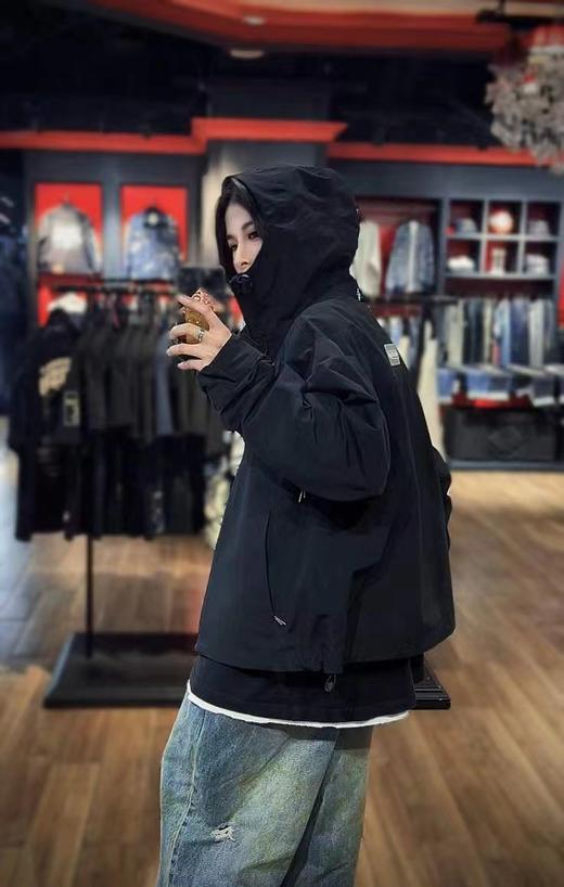 D112008秋冬新品工装风男士水感印花冲锋衣外套 商品图14