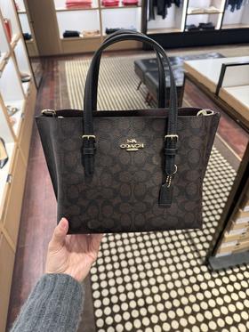 到手价1899元 Coach爆款 mollie 25小号托特 25*19cm 深色老花 美国代购，无中文标签，介意慎拍