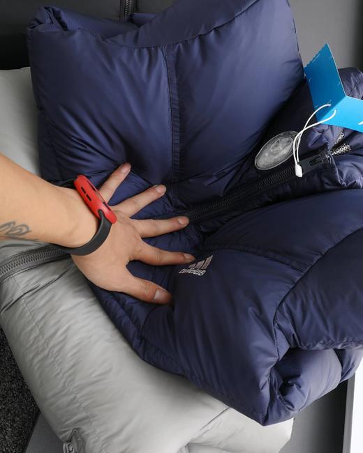 D112030冬季新款三条杠白鸭绒立领羽绒服男女同款 商品图10