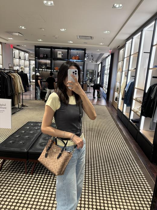 到手价1899元 Coach爆款 mollie 25小号托特 25*19cm 棕色老花 美国代购，无中文标签，介意慎拍 商品图7