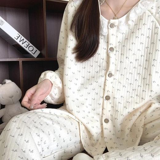 【轻盈保暖❗️柔软蓬松】韩系简约碎花空气夹层秋冬睡衣女加厚保暖长袖家居服2025冬天新款。ja 商品图1