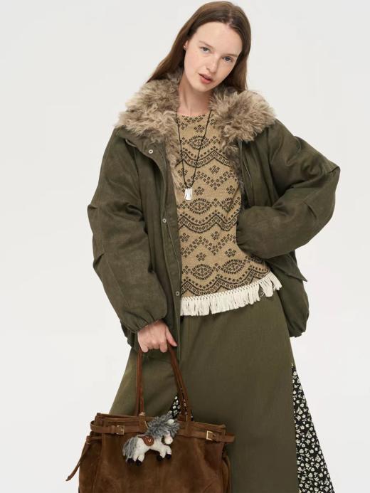 local tag/lt25awk58/壁炉热茶 流苏边提花针织上衣 商品图1