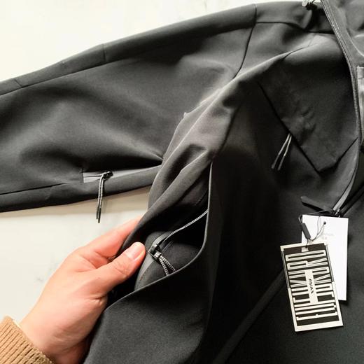 D112008秋冬新品工装风男士水感印花冲锋衣外套 商品图11