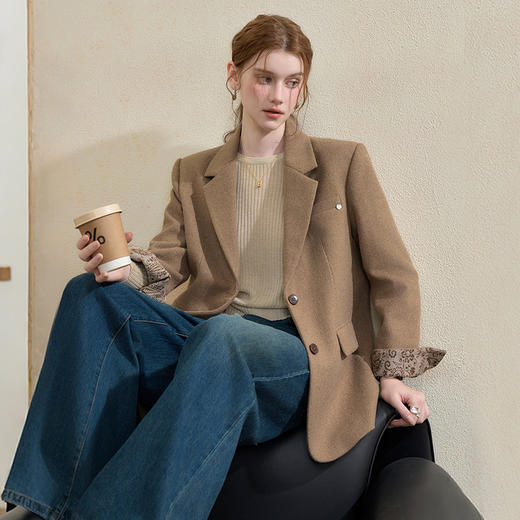 西遇英伦风复古毛呢西装外套女秋季新款气质翻领高级感西服V3655266 商品图2