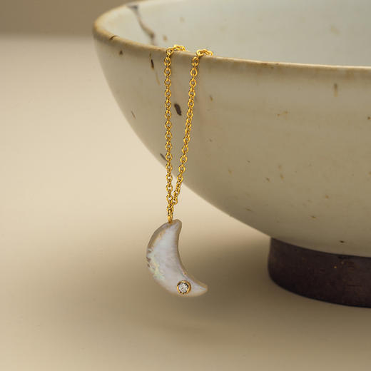 【微信专享款】ARSIS｜纯真年代系列 巴洛克新月项链 商品图4