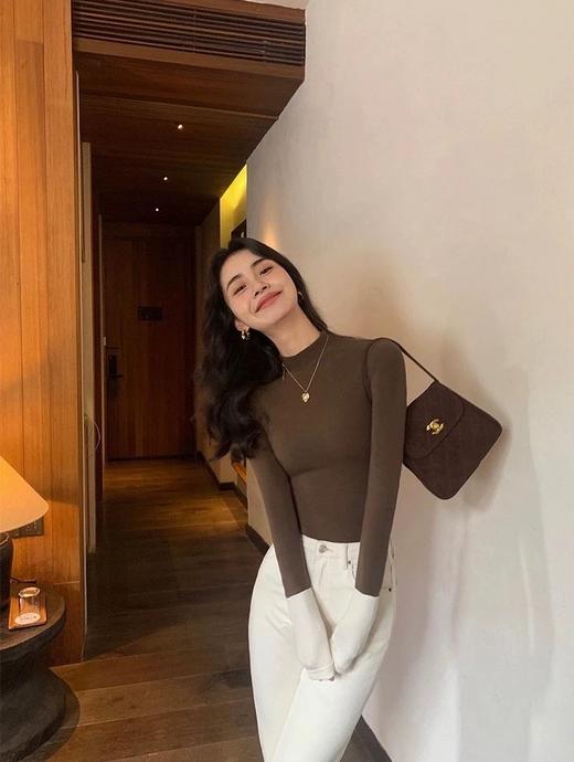 今日重磅品质升级10%羊毛AMTN撞色打底毛衣！谁穿谁好看那种，单穿内搭都气质好看！真的拒绝不了啊，姐妹们♀️ 商品图5