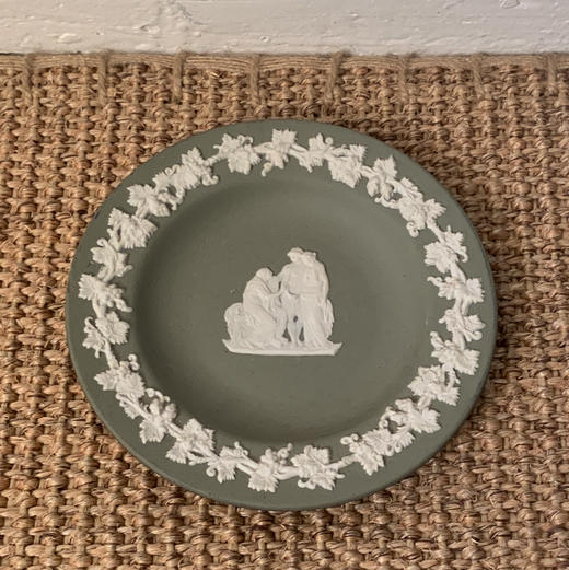 英国Wedgwood Jasperware浮雕陶瓷盘 鼠尾草绿 两款入 商品图3