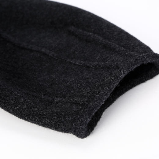 QH946斯尔丽2025新款含羊绒设计感亮片套头围巾松弛老钱风高级出片大衣 商品图6