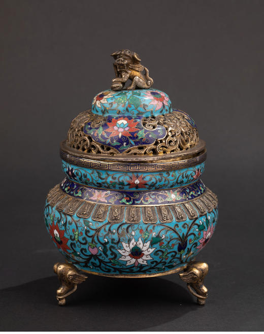 独角鹿西洋古董19世纪早期中国出品铜胎掐丝珐琅缠枝莲纹三足熏炉 商品图0