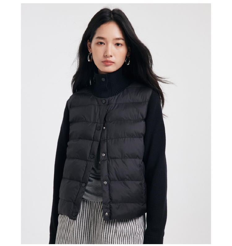 【多妈团购 珍珠绒羊毛棉服空气小外套9782】填充2%绵羊毛，内里空气绒,蓬松不压身，针织袖身，年轻感拉满，年轻又时尚-连横