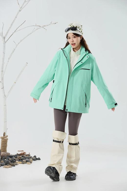 【羽绒内胆 一衣三穿 挺括有型】斯辰唯佳多巴胺色系户外运动三合一羽绒服冲锋衣E52-8888 商品图10